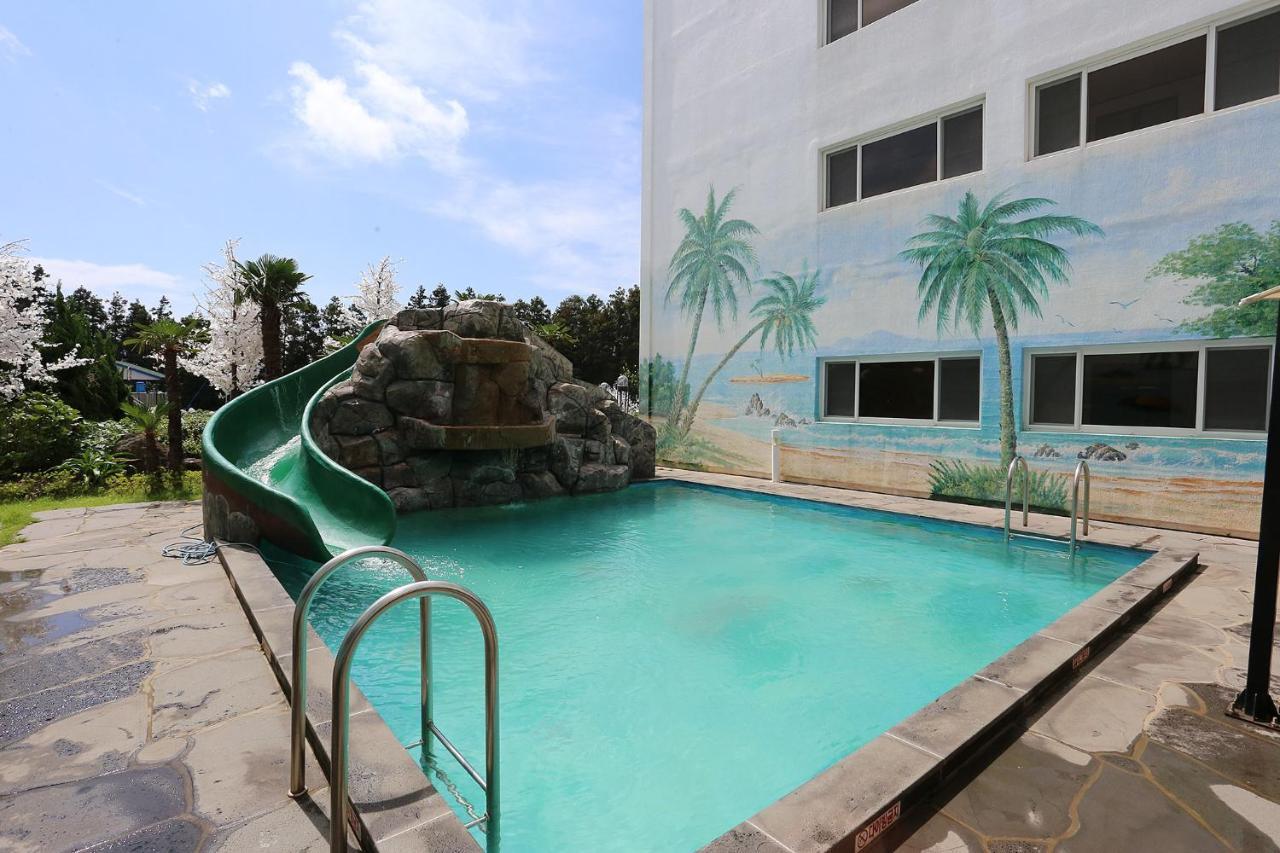 The Seri Resort Seogwipo Exterior photo