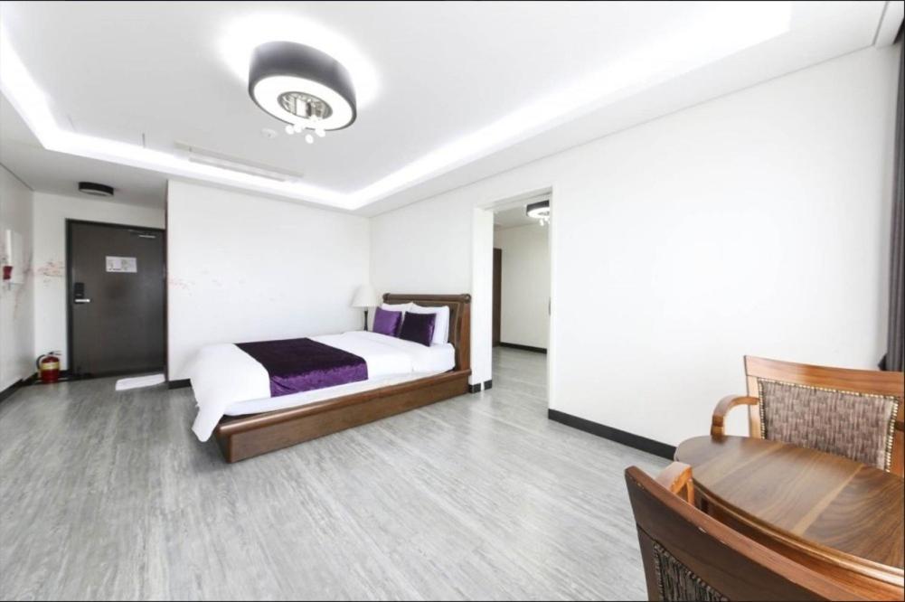 The Seri Resort Seogwipo Exterior photo