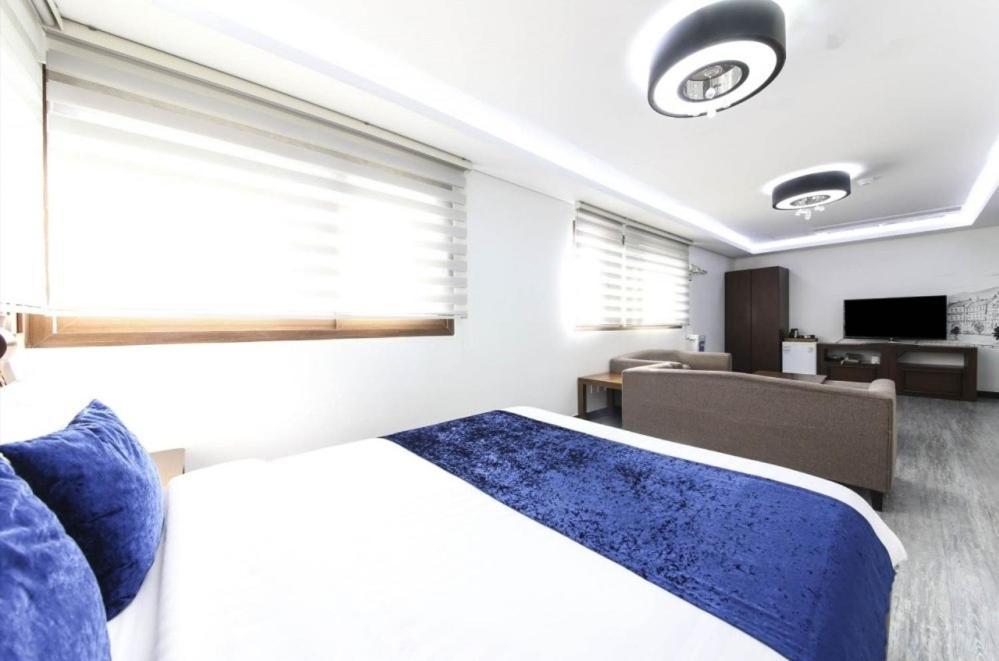 The Seri Resort Seogwipo Exterior photo
