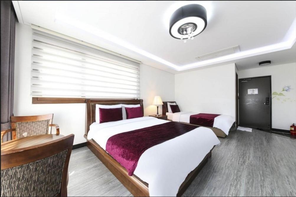 The Seri Resort Seogwipo Exterior photo